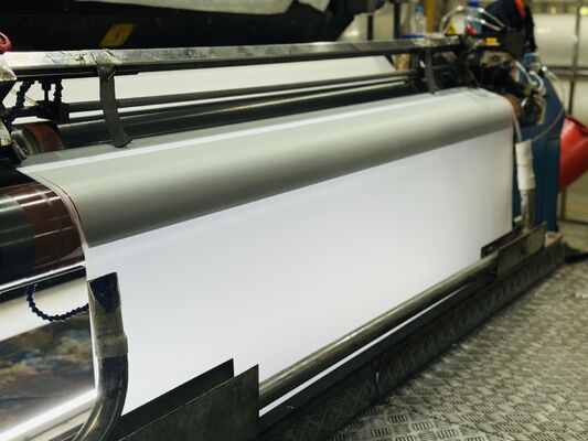 Película de laminación térmica PET de alta claridad con capa de pegamento EVA y grosor de 11-250 micras para pantallas electrónicas