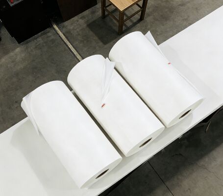 Película PET metalizada con resistencia química y acabado de superficie reflectante en espesor personalizado de 12-30 micras