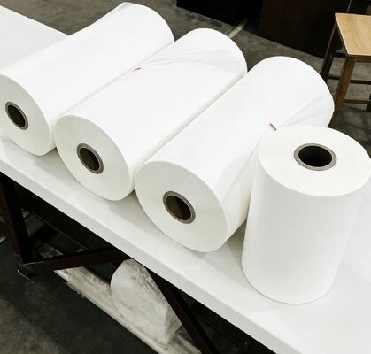 Película PET metalizada lisa y reflectante con resistencia al calor hasta 110 ° C y resistencia química para embalaje y laminación