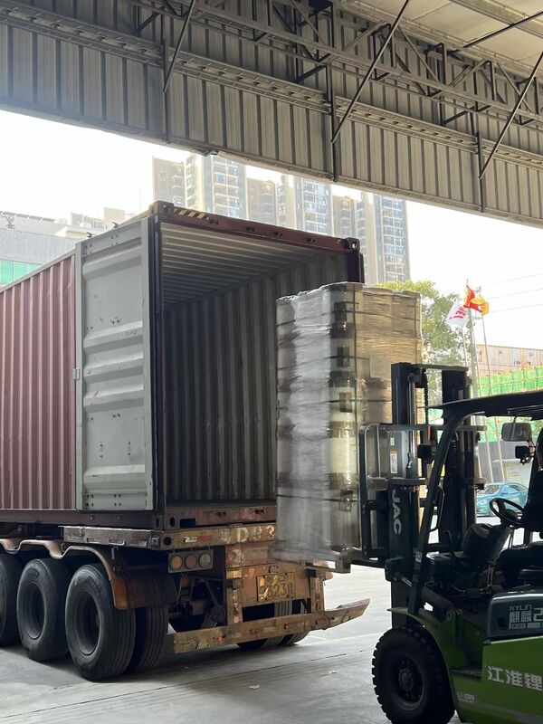 Rollo de película laminada tratada con doble corona con anchura de 100 mm a 2200 mm y adhesivo térmico de grado alimentario