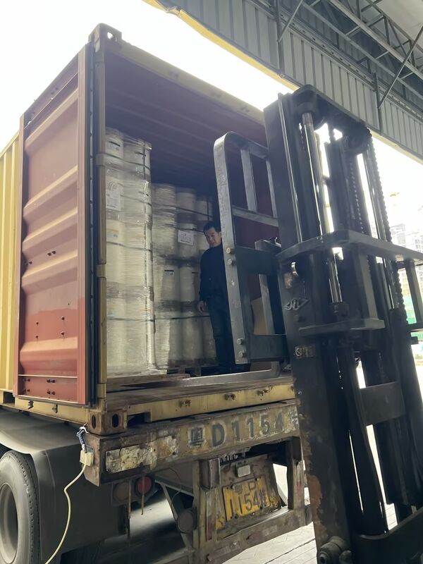 Película de laminación térmica PET activada por calor con resistencia a la humedad y dureza suave para envases profesionales