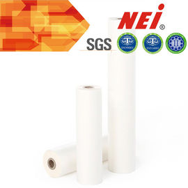 Película de laminado de contacto suave de 30 micrones 20Mpa PET PVC Matte Roller Presión