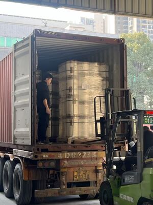 Película de laminado de libro de 1 pulgada o 3 pulgadas con velocidad de laminación de hasta 400 m/min y grosor de 11-250 micras para la protección de libros